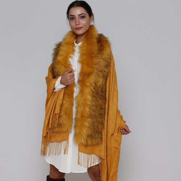 MarieBellaLuxe Accessories - ✨NEW ✨LUXE MUSTARD Faux Fur trim CAPE WRAP SCARF